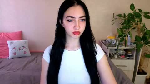 Alena online show from June 2026 04:02:02 AM