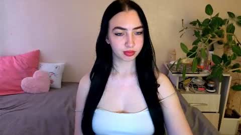 Alena online show from June 2026 04:50:01 AM