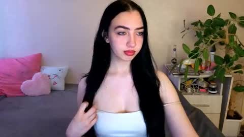 Alena online show from June 2026 04:15:02 AM