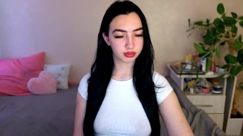 Alena online show from June 2026 05:12:01 AM
