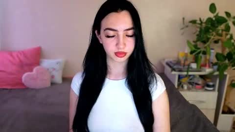 Alena online show from June 2026 04:06:01 AM
