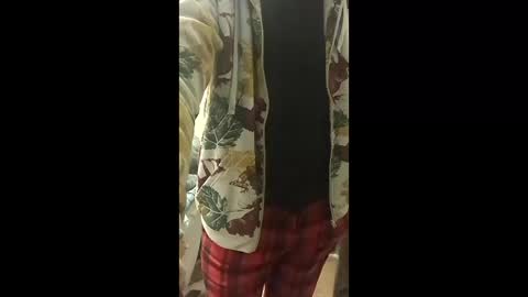 Snapshot of wildmanbobby chatting on December 2025 05:47:02 AM bobby banks online show from December 2025 05:47:02 AM