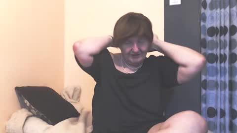 WildRedCat online show from January 2026 11:45:02 AM