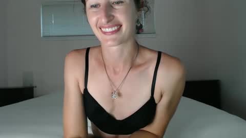 WildRose L - check my Pinned tweet if you dont see me online within 5 minutes after Ive sent email notifications online show from September 2025 01:51:02 AM