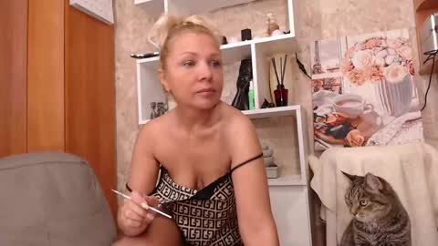 Rosa online show from May 2026 06:43:01 AM