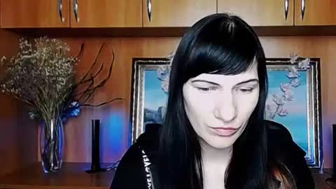 Rosalinda online show from April 2026 06:35:01 PM