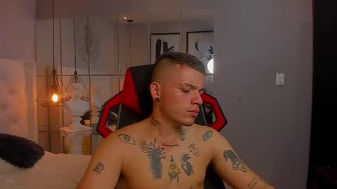 Snapshot of wildthor26 chatting on October 2025 05:38:01 AM wild online show from October 2025 05:38:01 AM