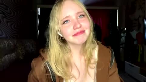 Anny online show from June 2026 10:17:02 AM