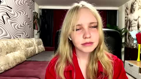 Anny online show from June 2026 10:09:01 AM