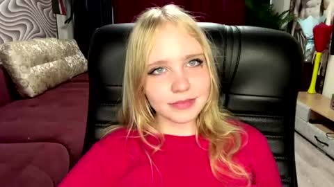 Anny online show from June 2026 08:17:01 AM