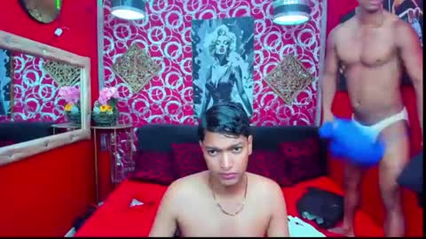 wilianpein online show from July 2026 05:27:02 PM