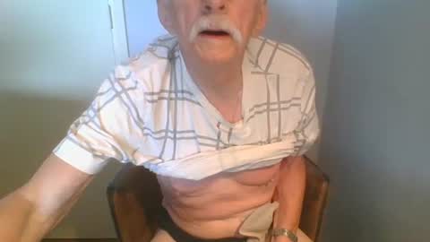 willem77779 online show from June 2026 09:55:02 AM