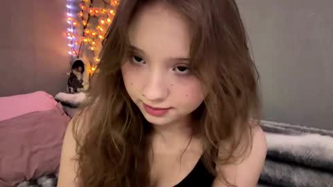 Olivia online show from March 2026 03:06:02 PM