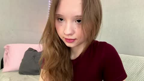 Olivia online show from May 2026 03:06:01 PM