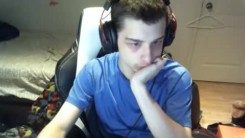 willfro_ online show from December 2025 05:14:01 AM