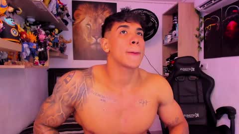 Snapshot of william_dracko9 chatting on January 2025 06:35:01 PM Dracko online show from January 2025 06:35:01 PM