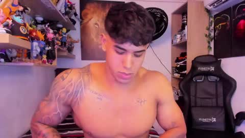 Snapshot of william_dracko9 chatting on February 2025 04:19:02 AM Dracko online show from February 2025 04:19:02 AM