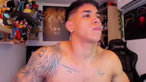 Snapshot of william_dracko9 chatting on November 2025 06:41:02 PM Dracko online show from November 2025 06:41:02 PM