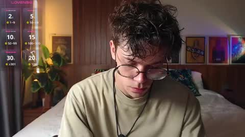 Snapshot of william_henry_a chatting on June 2026 10:32:02 AM William online show from June 2026 10:32:02 AM