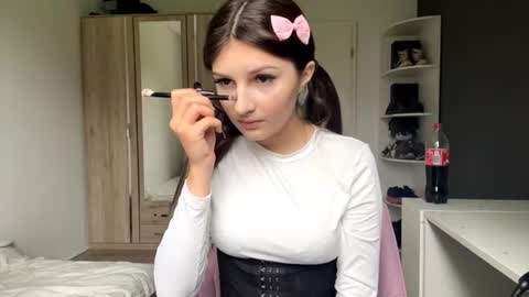 Mari online show from June 2026 07:40:02 AM