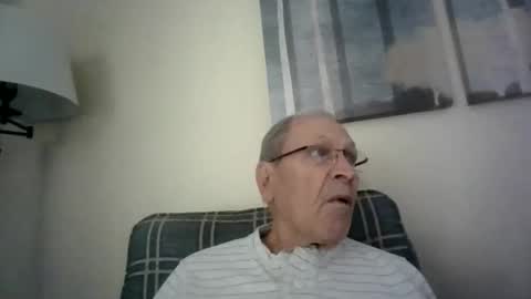 Willhedoher online show from May 2026 03:19:01 PM