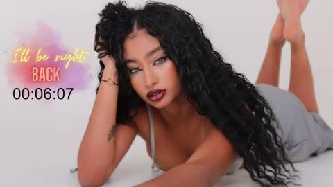 Ms Willow online show from April 2026 11:24:01 PM