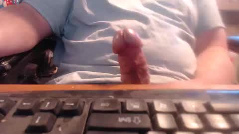 Snapshot of willowstick chatting on February 2026 10:37:01 PM DrainMyBalls online show from February 2026 10:37:01 PM