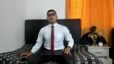 Will Sandler online show from March 2025 05:29:01 PM