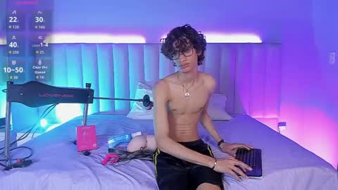 willturneer online show from April 2026 04:18:01 AM