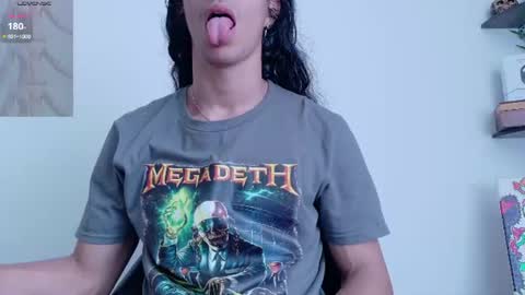 willy_veins online show from June 2026 04:08:02 PM