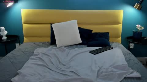 wilmasanders online show from November 2025 01:27:01 AM