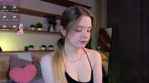 Mary online show from May 2026 02:38:02 PM