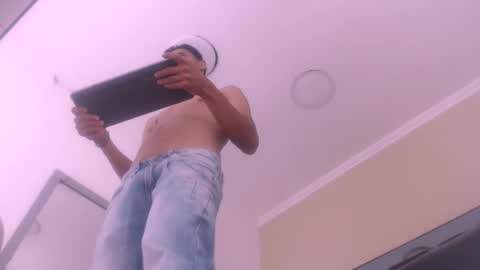 Wiltom online show from October 2025 02:18:02 PM