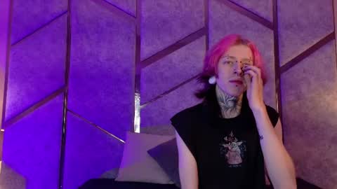 Winchester Hanna online show from July 2026 08:55:01 PM