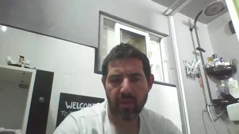 Snapshot of windowpane5 chatting on January 2025 04:59:01 PM windowpane online show from January 2025 04:59:01 PM