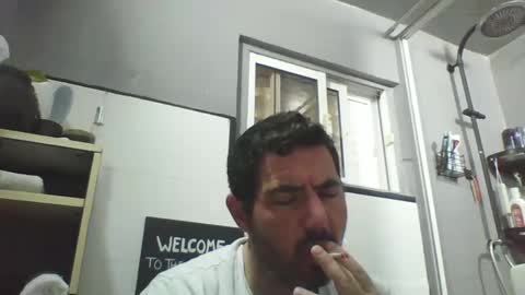 Snapshot of windowpane5 chatting on March 2025 12:31:02 PM windowpane online show from March 2025 12:31:02 PM