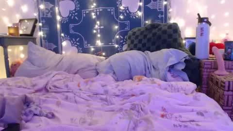 Eevie online show from January 2025 05:22:02 AM