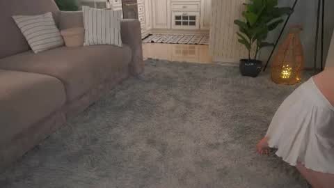 Lillian online show from June 2026 03:08:01 AM