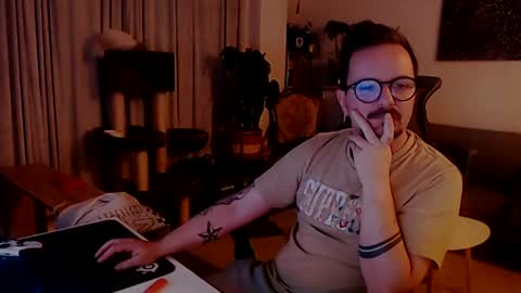 cream36 online show from January 2025 09:05:01 PM