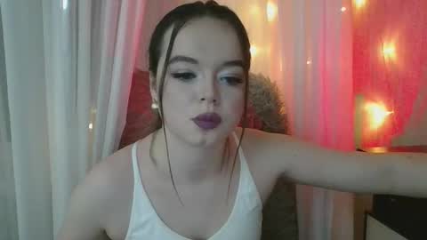 Emma  online show from February 2026 07:19:02 PM