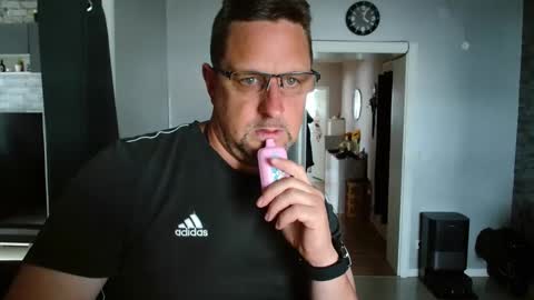 Dirty online show from May 2026 02:03:01 PM