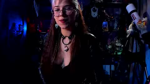 Snapshot of witch_fiona chatting on February 2025 08:20:02 PM Goddess of two strapons - Mr. long Don Mr. Pinky online show from February 2025 08:20:02 PM