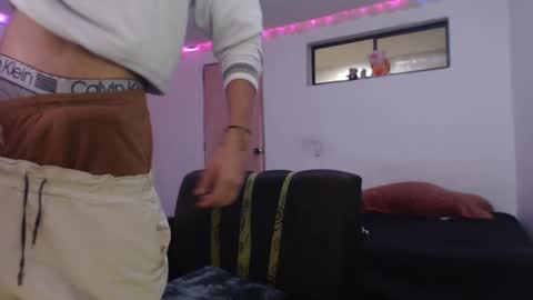 Snapshot of with_ken chatting on October 2025 12:55:02 AM Ken online show from October 2025 12:55:02 AM