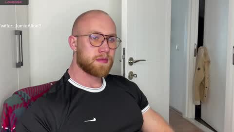 Wlademar online show from February 2025 01:38:01 PM