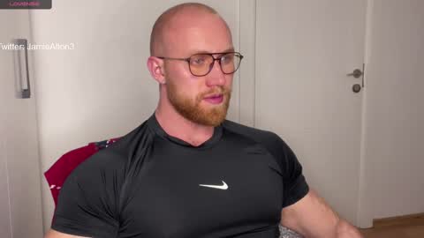 Wlademar online show from March 2025 11:14:01 PM