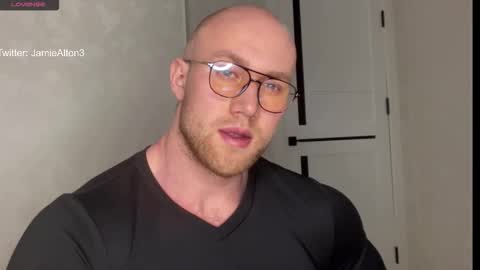 Wlademar online show from November 2025 03:51:02 AM