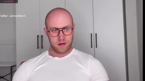 Wlademar online show from March 2026 04:53:02 AM