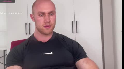 Snapshot of wlademarbergs chatting on April 2026 07:34:01 AM Wlademar online show from April 2026 07:34:01 AM