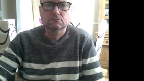 Snapshot of wobble444 chatting on February 2025 10:26:02 AM wobble444 online show from February 2025 10:26:02 AM