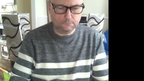 Snapshot of wobble444 chatting on February 2025 09:31:02 AM wobble444 online show from February 2025 09:31:02 AM